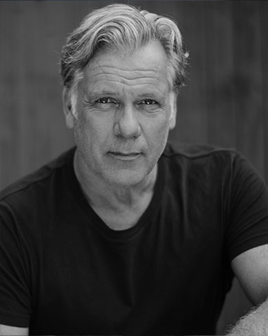 Erik Thomson
