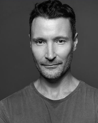 Garth Holcombe
