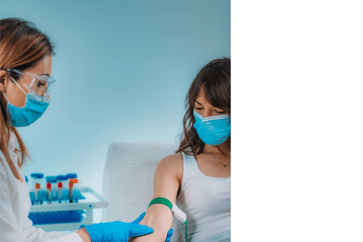 Phlebotomosist & Patient